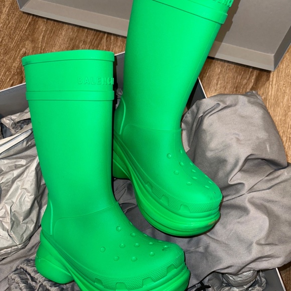 BALENCIAGA CROC BOOT - Picture 2 of 3